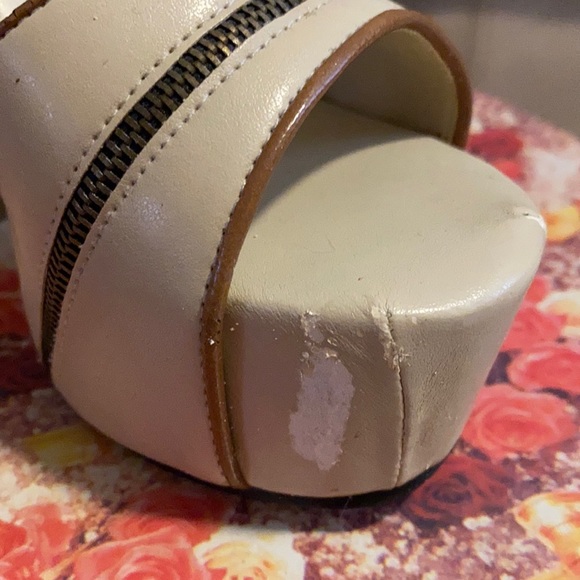 K.I.S. heels - Picture 5 of 10